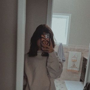 Meet your Posher, Mariana